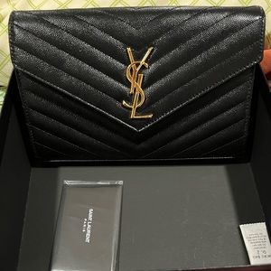 Saint Laurent wallet on chain noir color